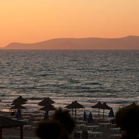 Bella Hersonissos (Crete)