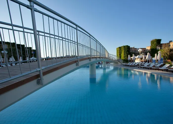 Semesteranläggning (resort) Bella 5*