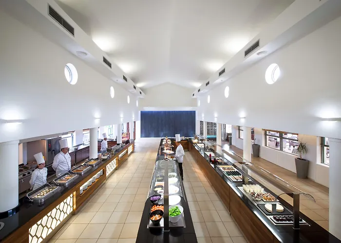 Semesteranläggning (resort) Bella 5*